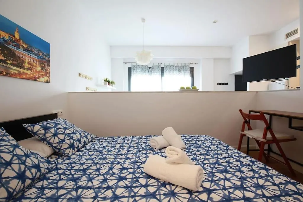 Nuevo Estudio Centro Sevilla. Ac/Wifi Castellar 56 세비야